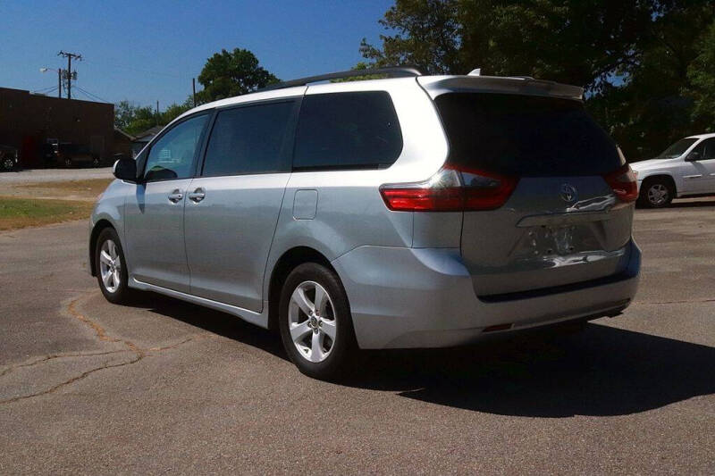 2020 Toyota Sienna