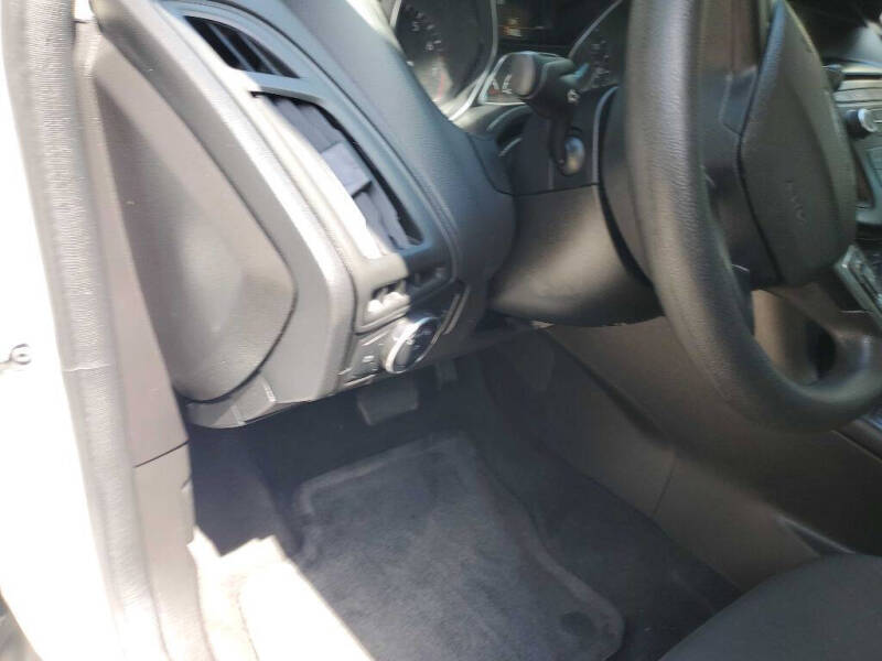 2017 Ford Focus S