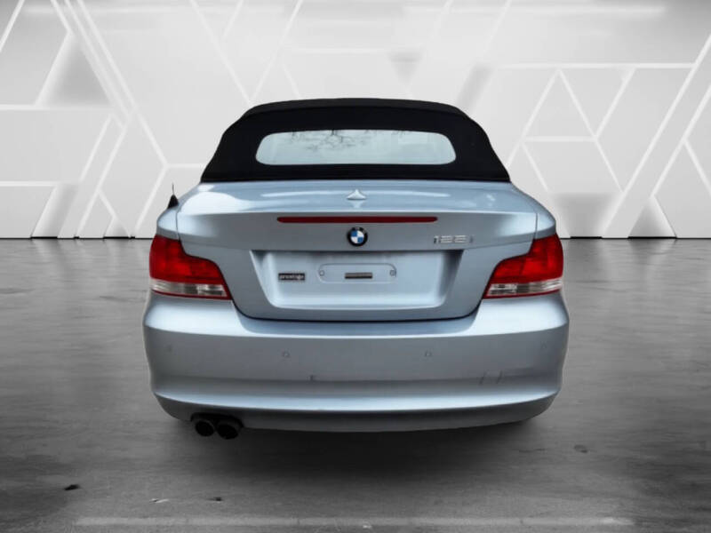 2009 BMW 1 Series 128i