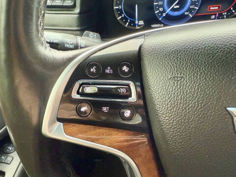 2016 Cadillac Escalade Luxury Collection