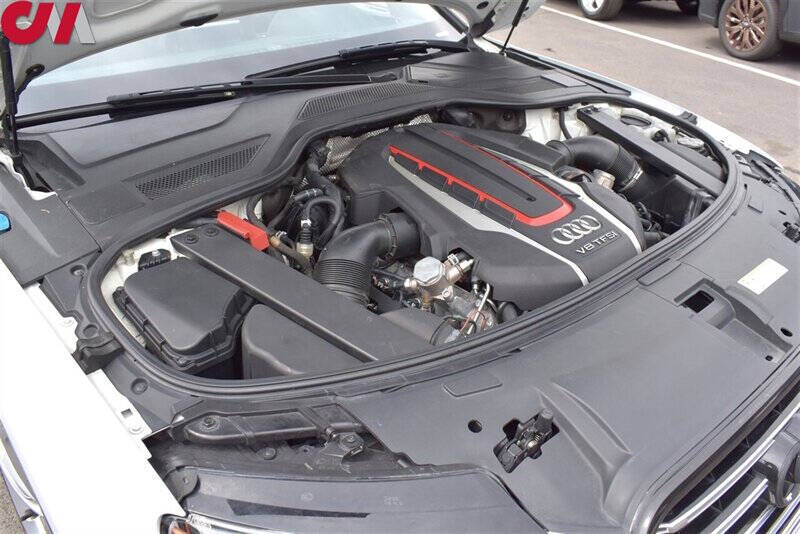 2013 Audi S8 4.0T quattro