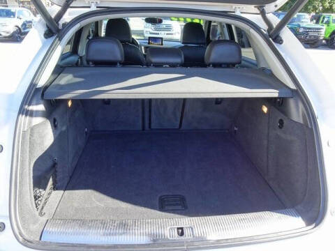 2015 Audi Q3 2.0T quattro Prestige