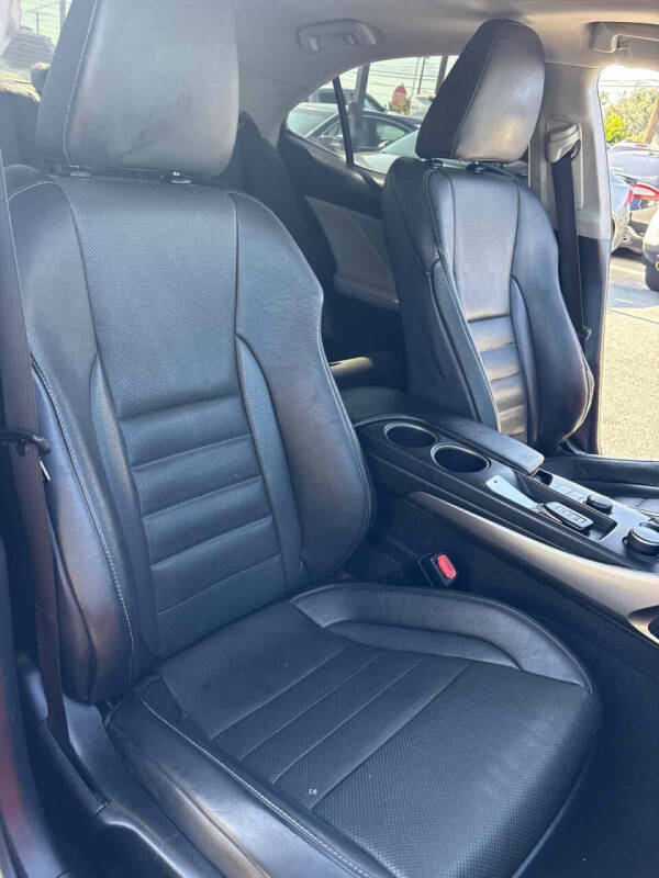 2015 Lexus IS 250