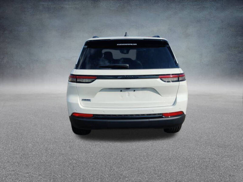 2025 Jeep Grand Cherokee Altitude X