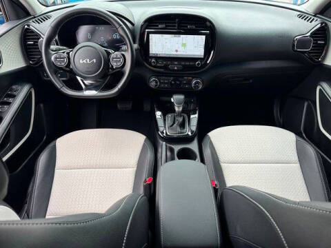 2023 Kia Soul GT-Line