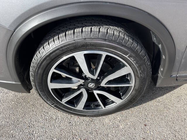 2020 Nissan Rogue SL