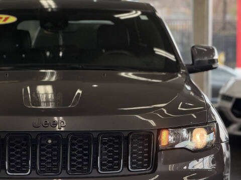 2021 Jeep Grand Cherokee 80th Anniversary Edition