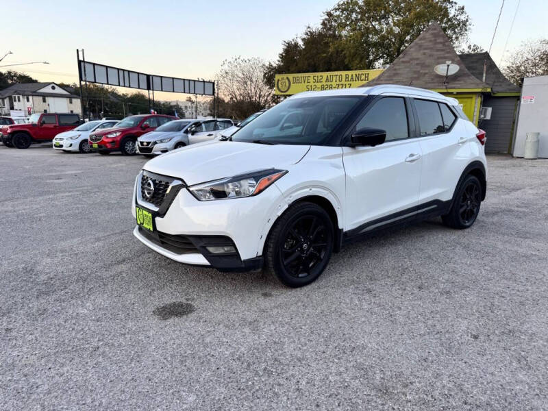 2020 Nissan Kicks SR