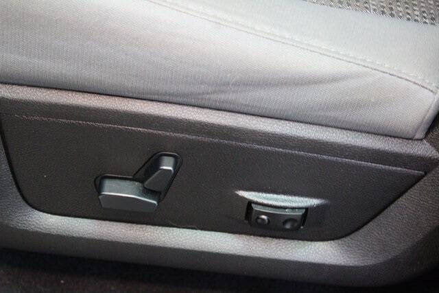 2020 RAM 1500 Classic SLT