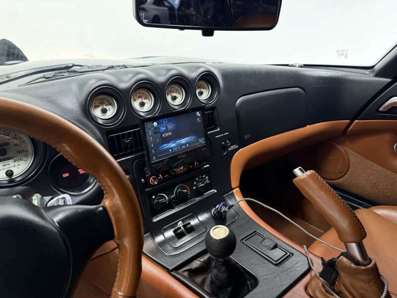 2000 Dodge Viper RT/10