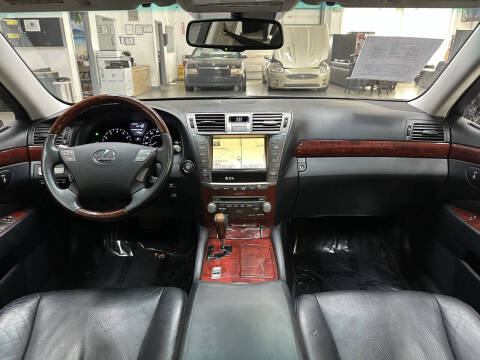 2011 Lexus LS 460