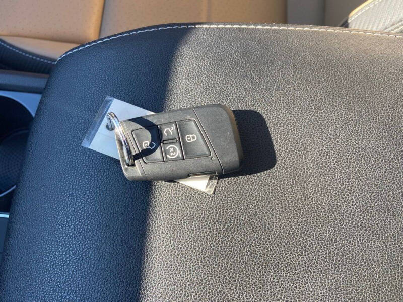 2021 Volkswagen Atlas Cross Sport V6 SEL R-Line 4Motion