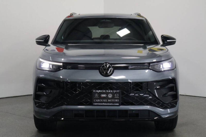 2026 Volkswagen Tiguan SE R-Line Black 4Motion