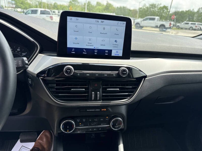 2022 Ford Escape SE