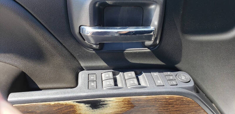 2017 GMC Sierra 3500HD Denali