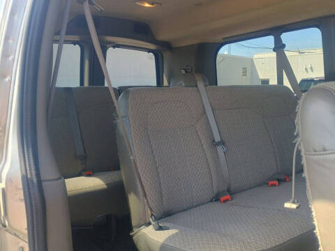 2017 Chevrolet Express LS 2500