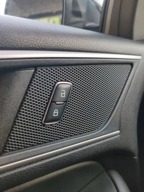 2022 Ford Edge