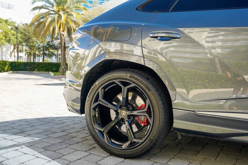 2019 Lamborghini Urus