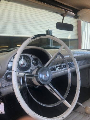 1957 Ford Thunderbird