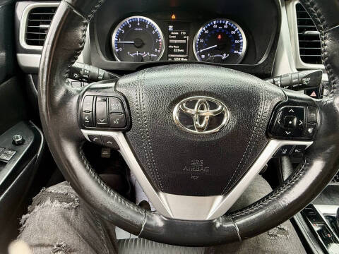 2018 Toyota Highlander LE Plus