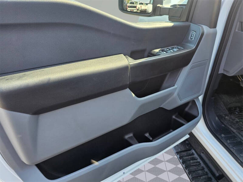 2025 Ford F-350 Super Duty XL