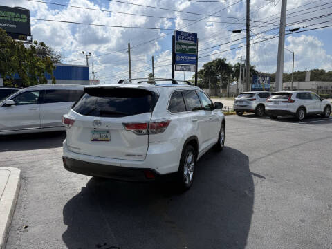 2015 Toyota Highlander Limited