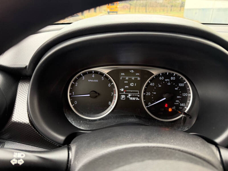 2019 Nissan Kicks SV