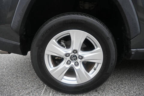 2020 Toyota RAV4 Hybrid LE