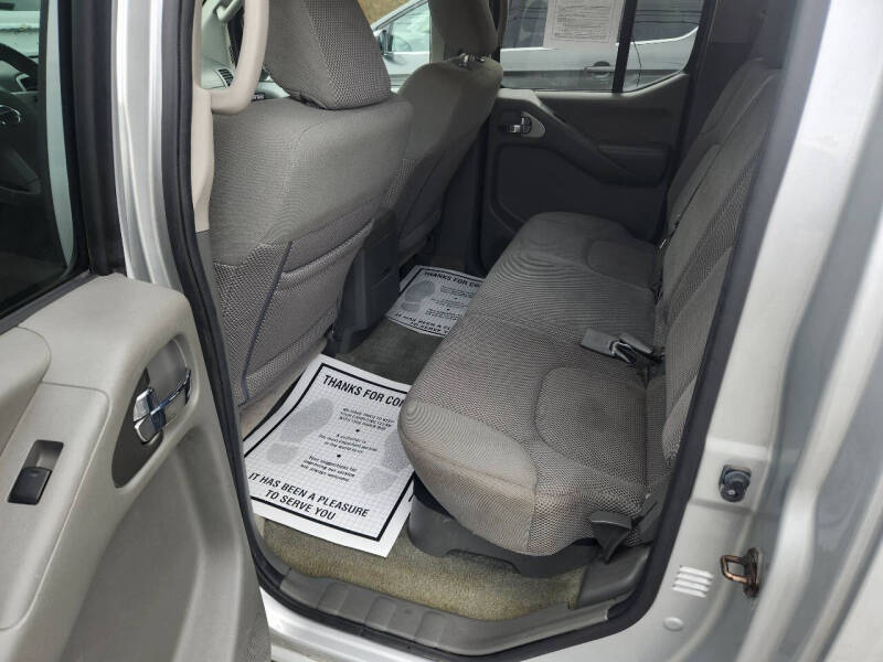 2016 Nissan Frontier S