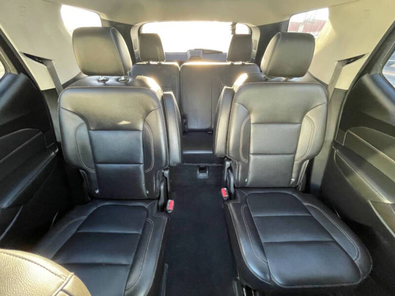 2021 Chevrolet Traverse RS