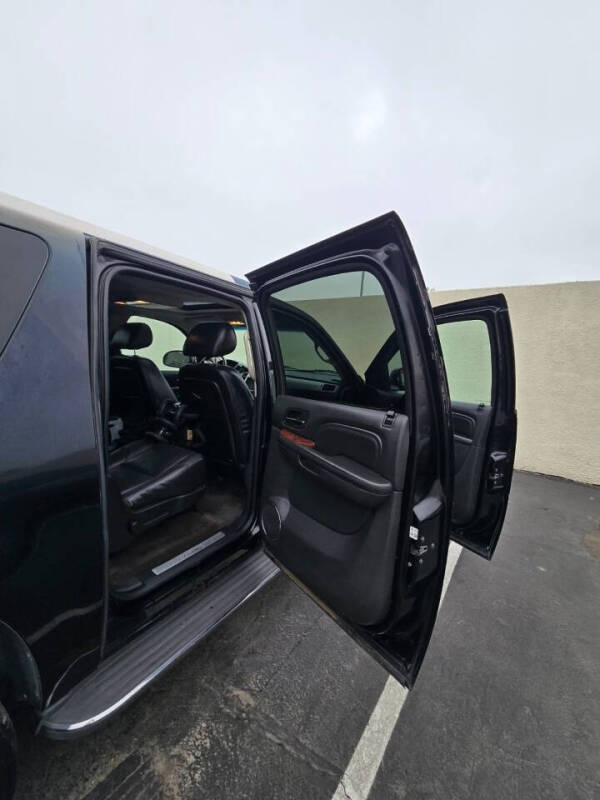 2010 Cadillac Escalade ESV Luxury