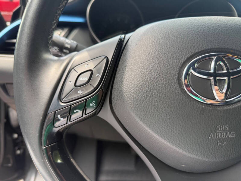 2019 Toyota C-HR XLE