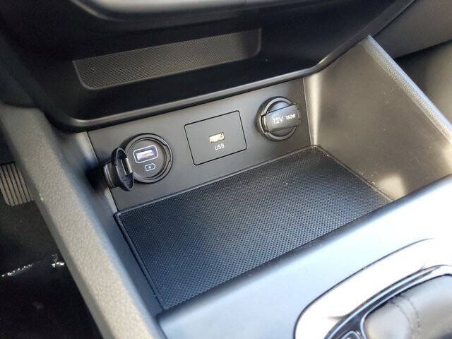 2023 Hyundai Kona SE