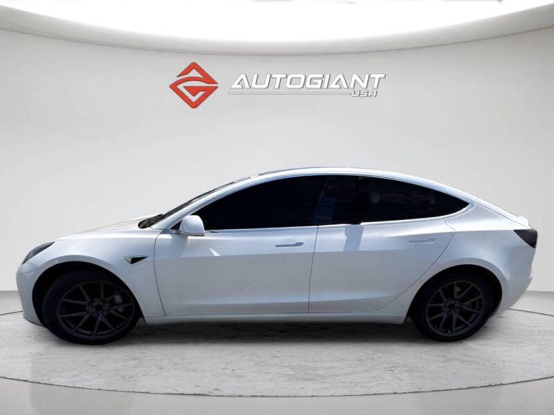 2020 Tesla Model 3 Long Range