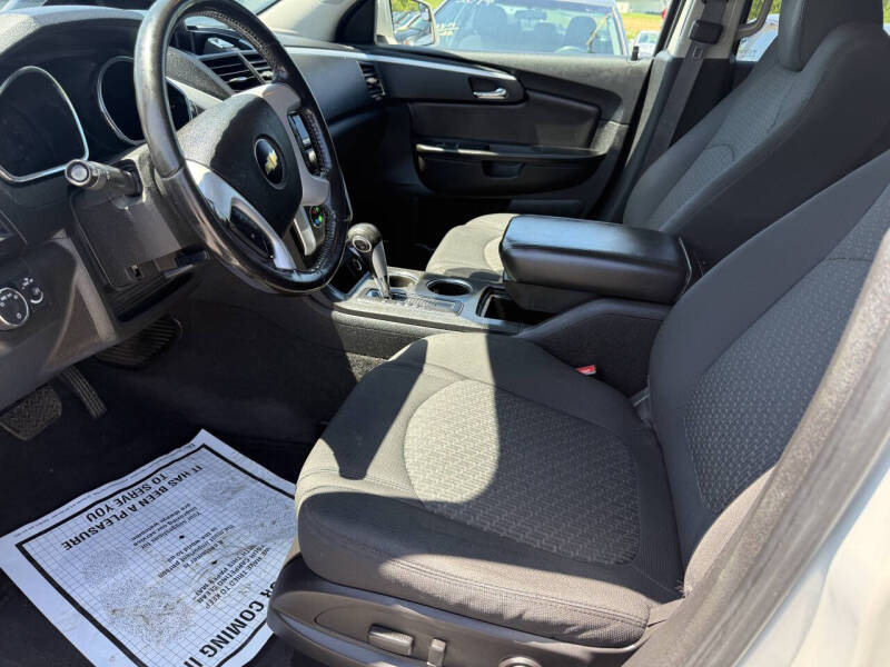 2011 Chevrolet Traverse LT