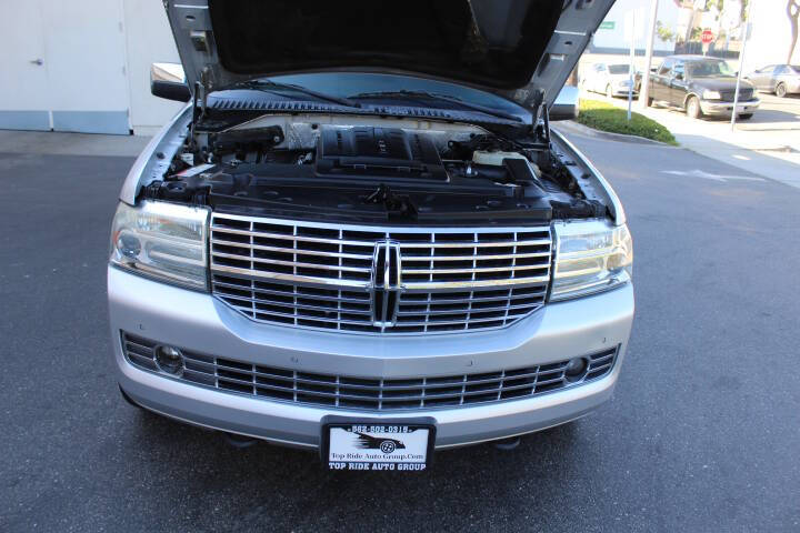 2012 Lincoln Navigator
