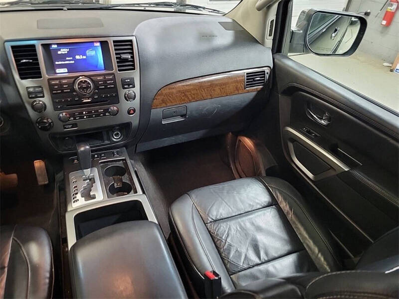 2015 Nissan Armada