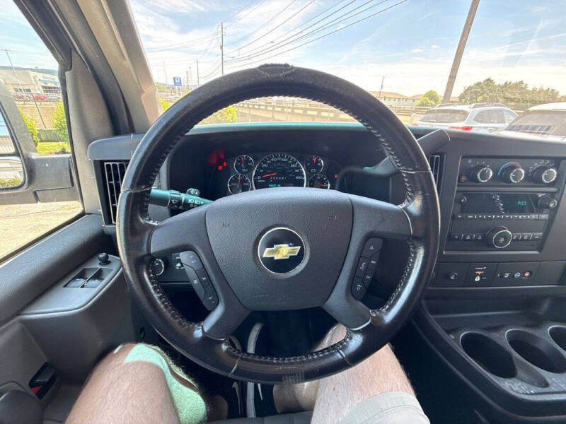 2020 Chevrolet Express 2500