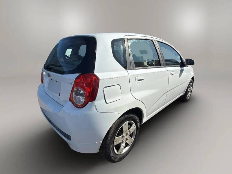 2011 Chevrolet Aveo Aveo5 LT