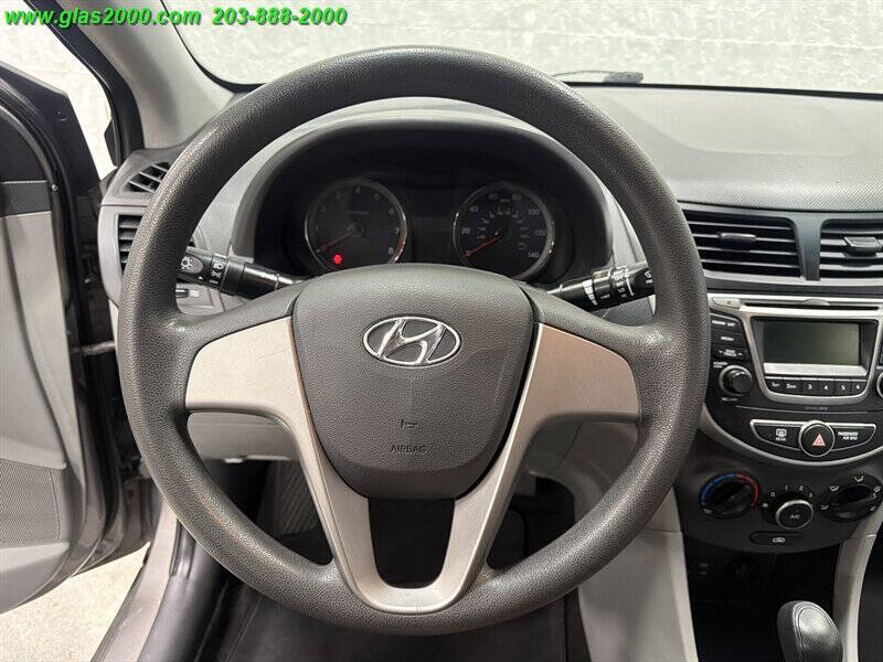 2017 Hyundai Accent SE
