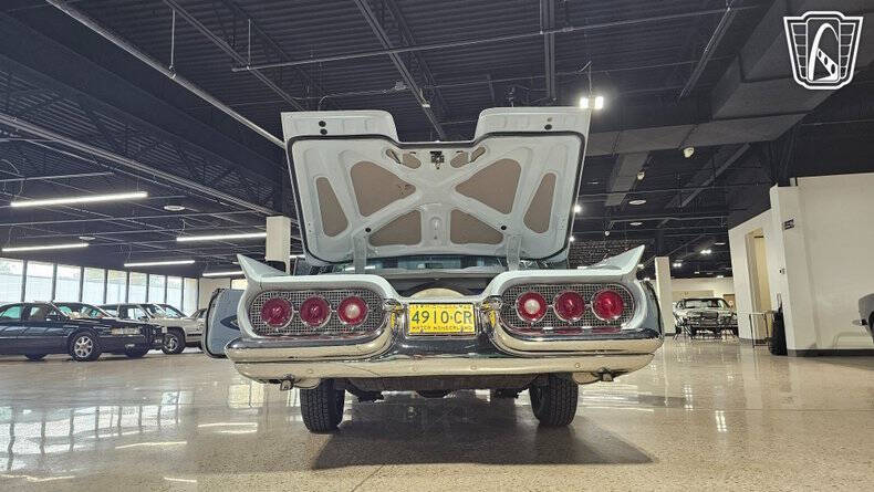 1960 Ford Thunderbird