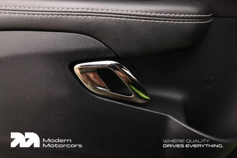 2015 Dodge Challenger SRT Hellcat