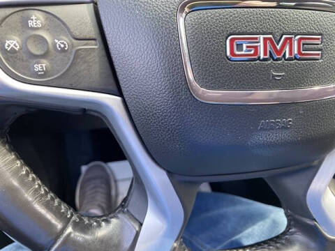 2018 GMC Acadia SLE-2