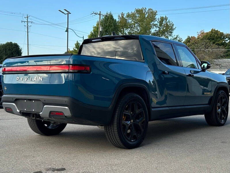 2022 Rivian R1T Adventure