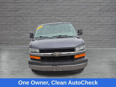2017 Chevrolet Express LT 3500