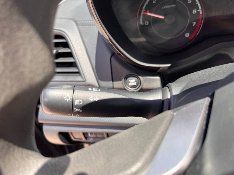 2019 Subaru Impreza 2.0i