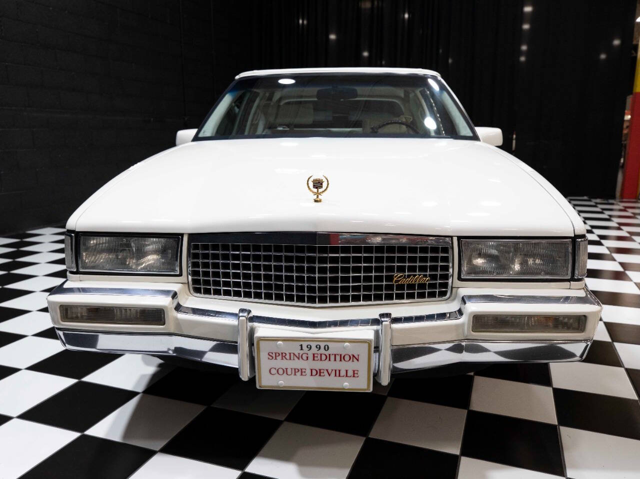 1990 Cadillac DeVille 12