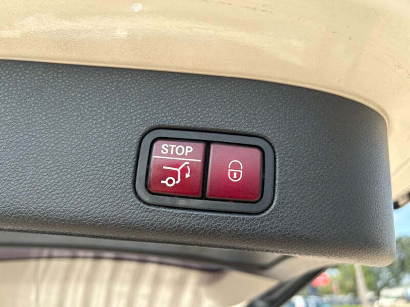 2014 Mercedes-Benz GL-Class GL 550 4MATIC