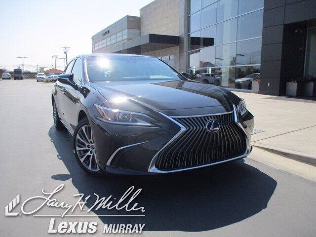 2021 Lexus ES 300h