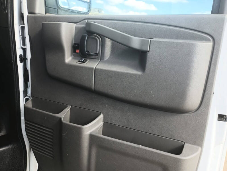 2019 Chevrolet Express 2500